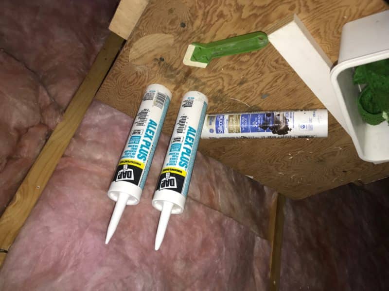 How to Use a Caulk Gun 5 Key Points (Many Years of Caulking Talking!)