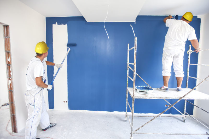 How Long to Wait Between Coats of Paint? Brad the Painter