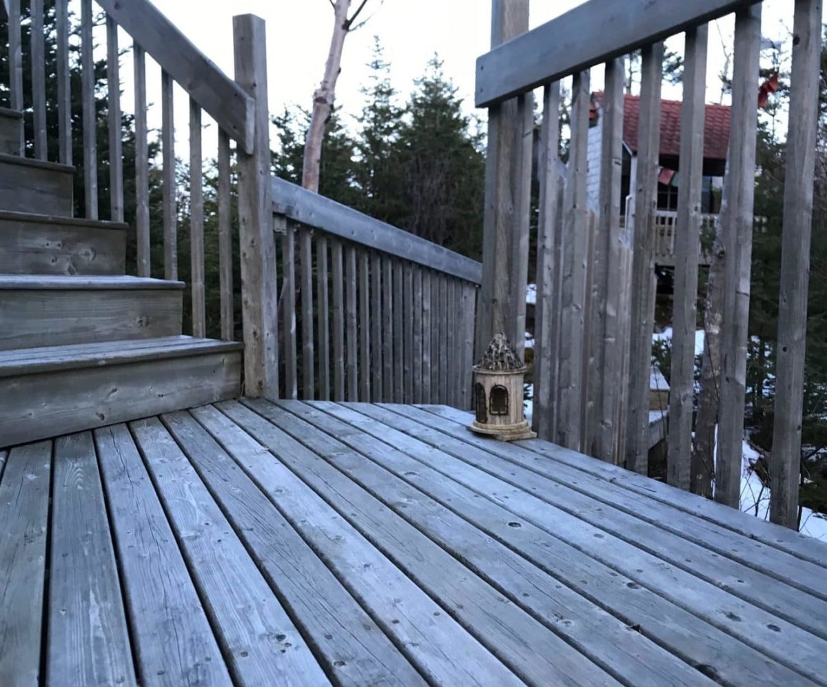 Spray Wood Stain ZeroMaintenance Deck Stain Treatment