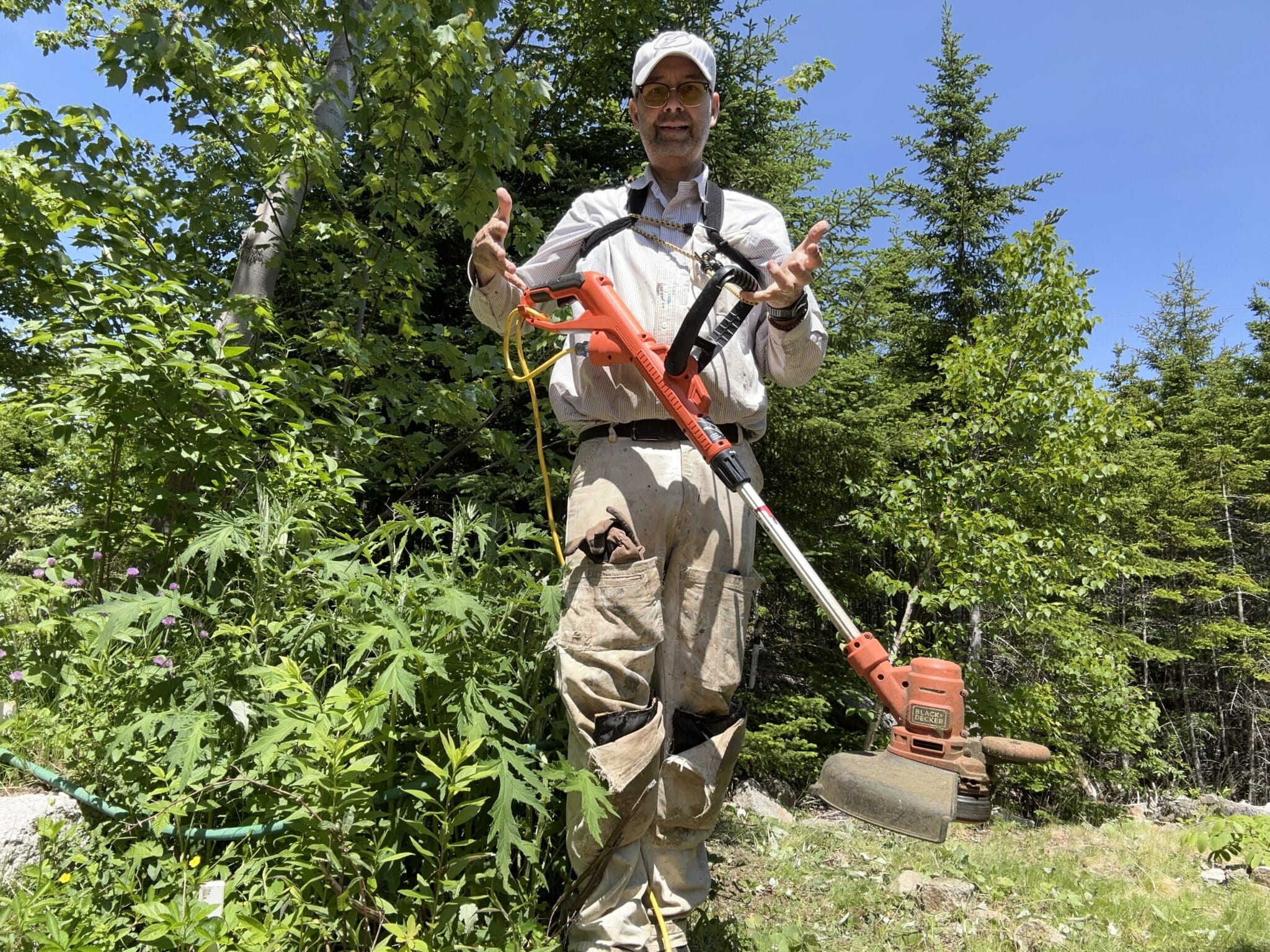 Weed Whacking Bad Back Saver Invented by a painter!